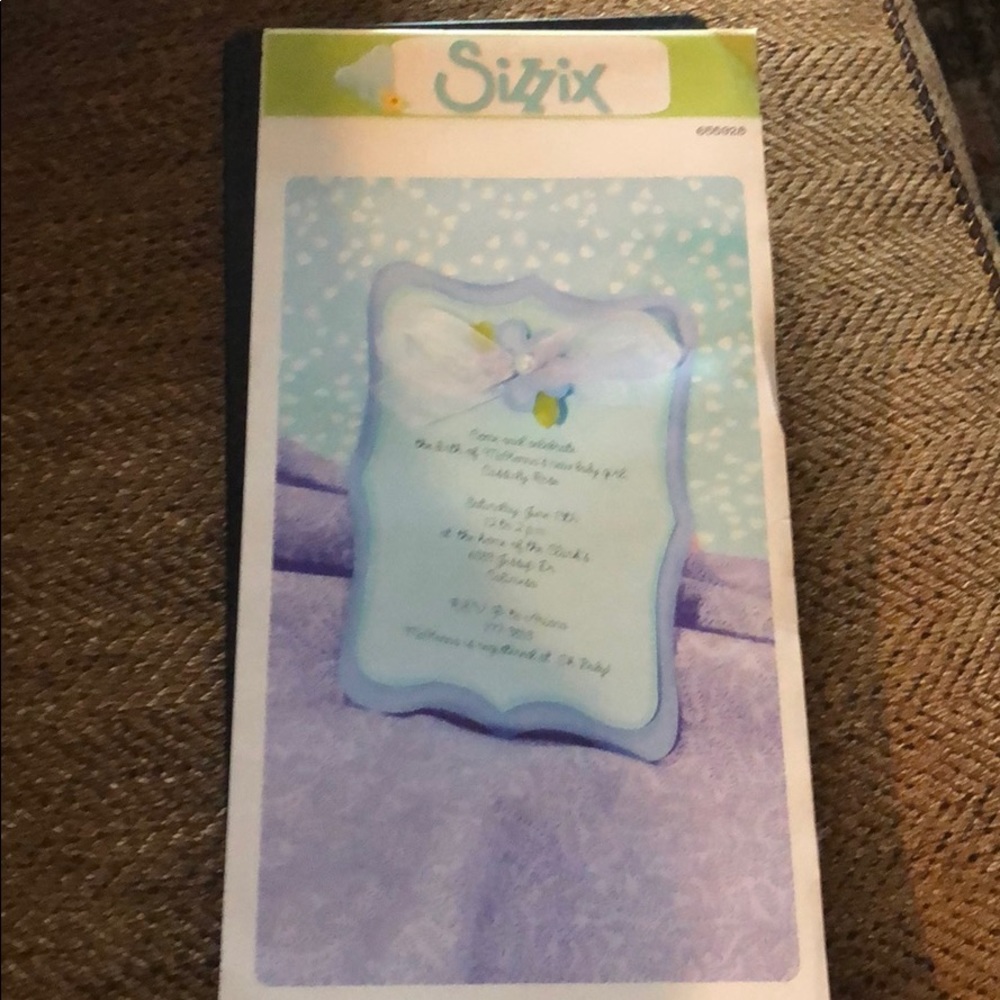 Sizzix Bigz Die Layered Elegant Card
